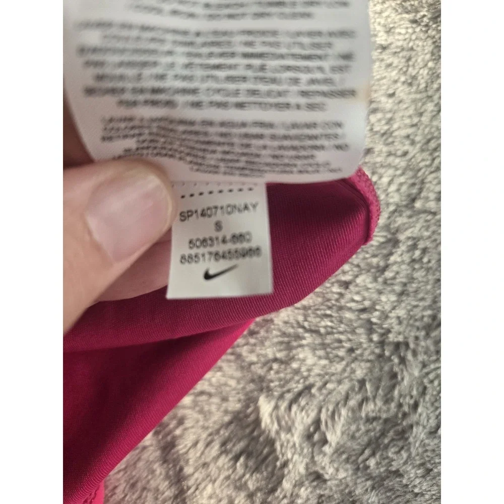 New With Tag NIKE Women's Dri-Fit Miler Running Shirt Pink Size S athletic